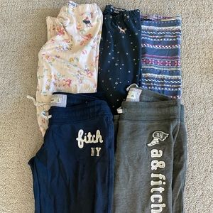 Lot of five Abercrombie leggings and sweat pants